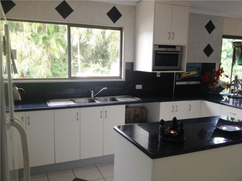 729 Grasstree Road, Grasstree Beach QLD 4740