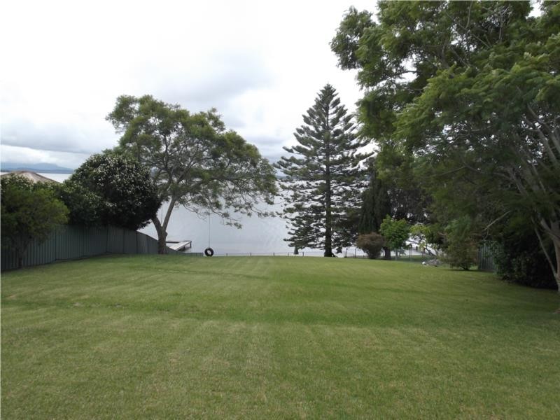 10 Government Road, Nords Wharf NSW 2281