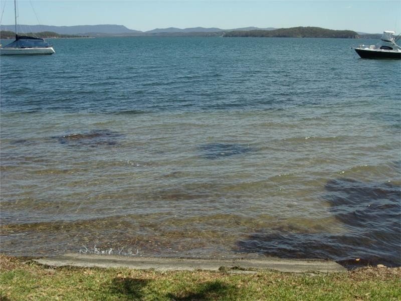 10 Government Road, Nords Wharf NSW 2281
