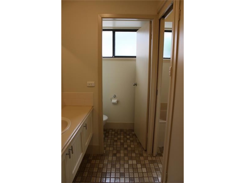 15 Calgaroo Crescent, Kingswood NSW 2747