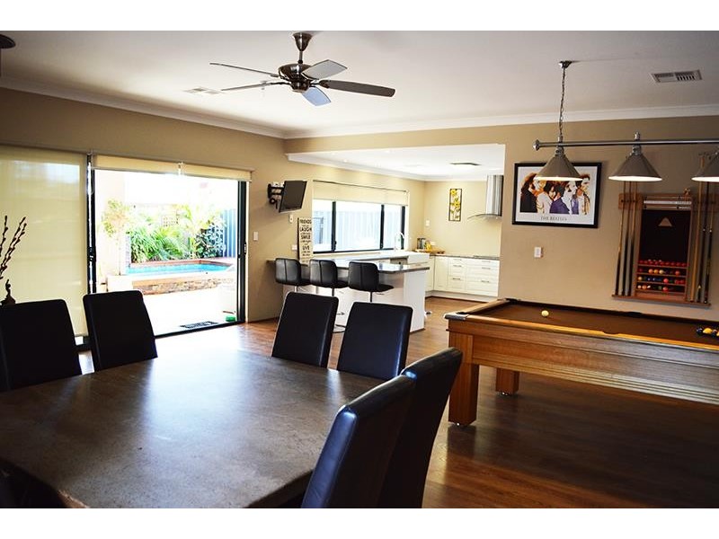 12 Cantata Avenue, Bullsbrook WA 6084