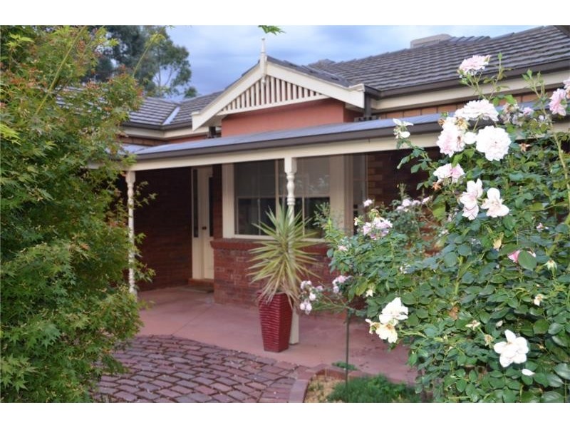 9 Cemetery Road, Cobram East VIC 3644