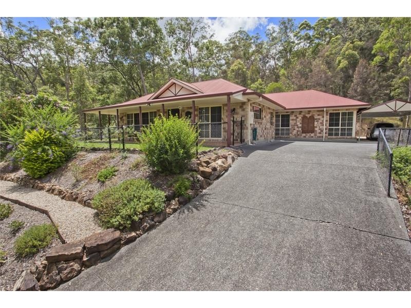 26 Lomatia Court, Bonogin QLD 4213