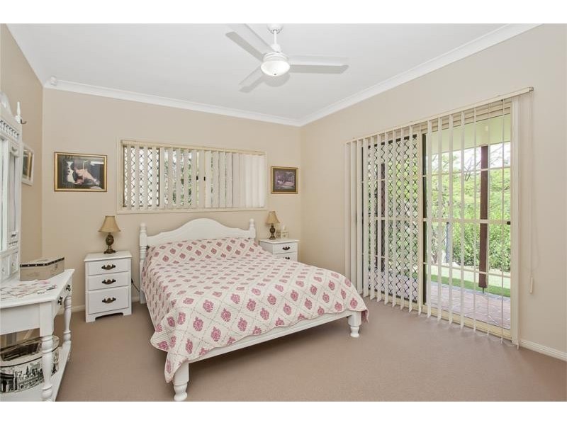 26 Lomatia Court, Bonogin QLD 4213