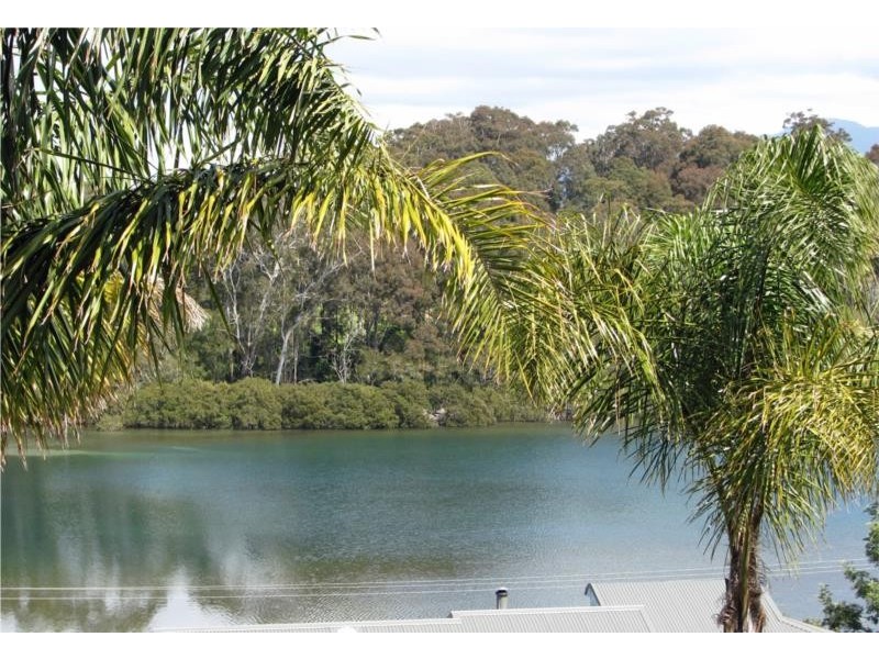 7 Alexander Place, North Narooma NSW 2546
