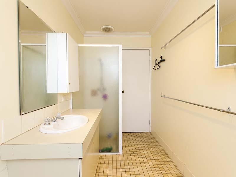 33  Walker Crescent, High Wycombe WA 6057