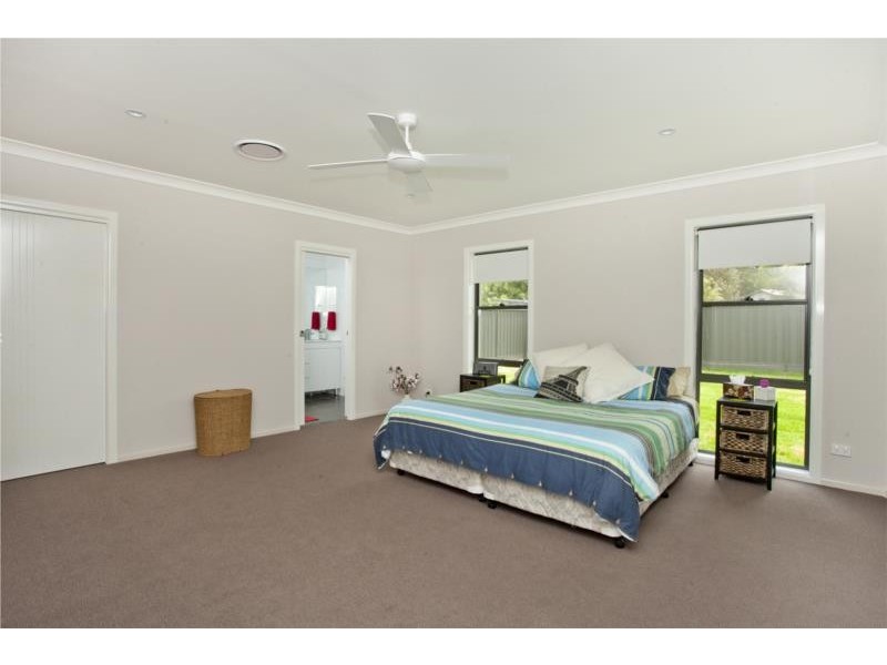 146 New England Highway, Lochinvar NSW 2321