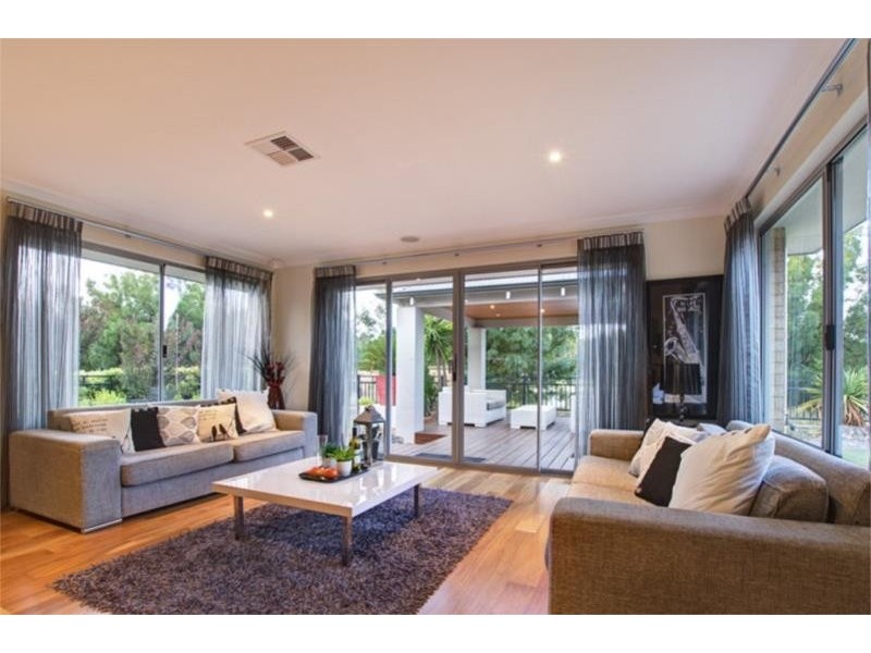 9 Bridgeview Entrance, Vasse WA 6280