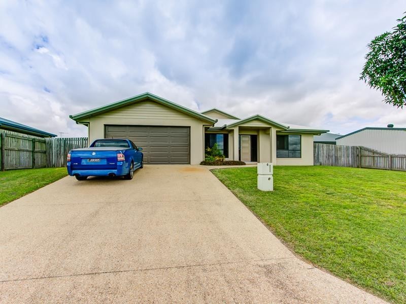 4 Mooney Court, Marian QLD 4753