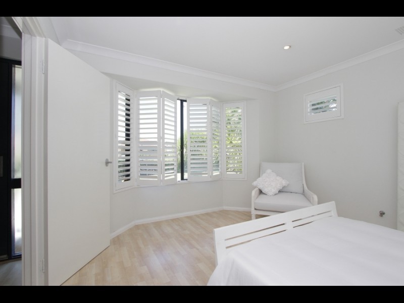 25 Klem Avenue, Redcliffe WA 6104