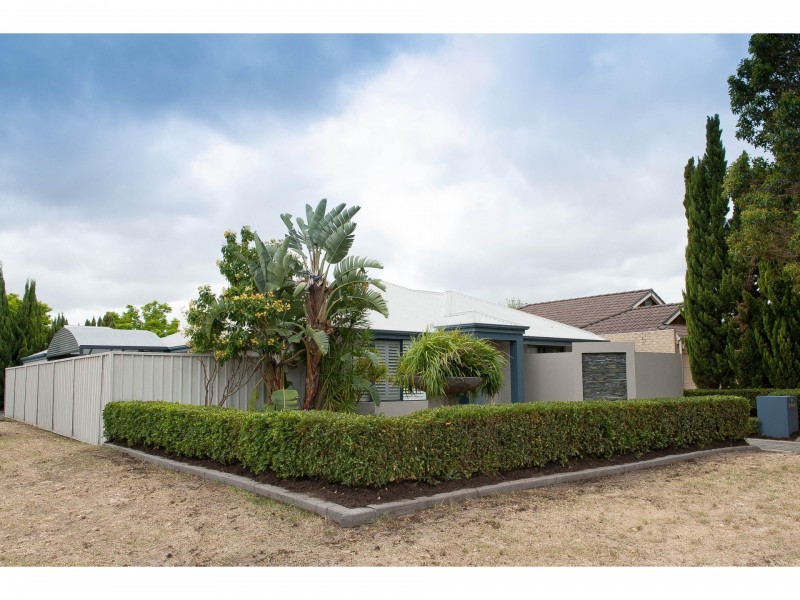 25 Klem Avenue, Redcliffe WA 6104