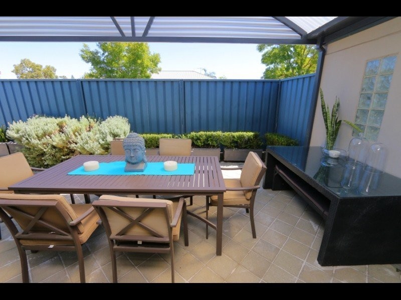 25 Klem Avenue, Redcliffe WA 6104