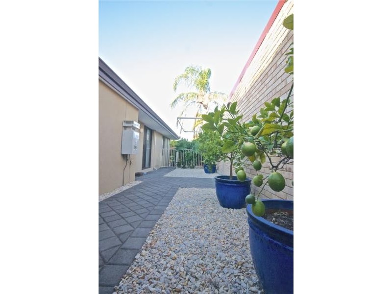 76 Lilburne Road, Duncraig WA 6023