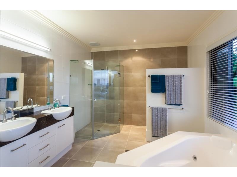 D/13 Windsor Road, Red Hill QLD 4059