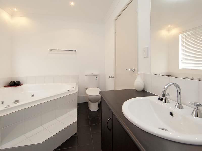 30 Gallinago Corner, Harrisdale WA 6112