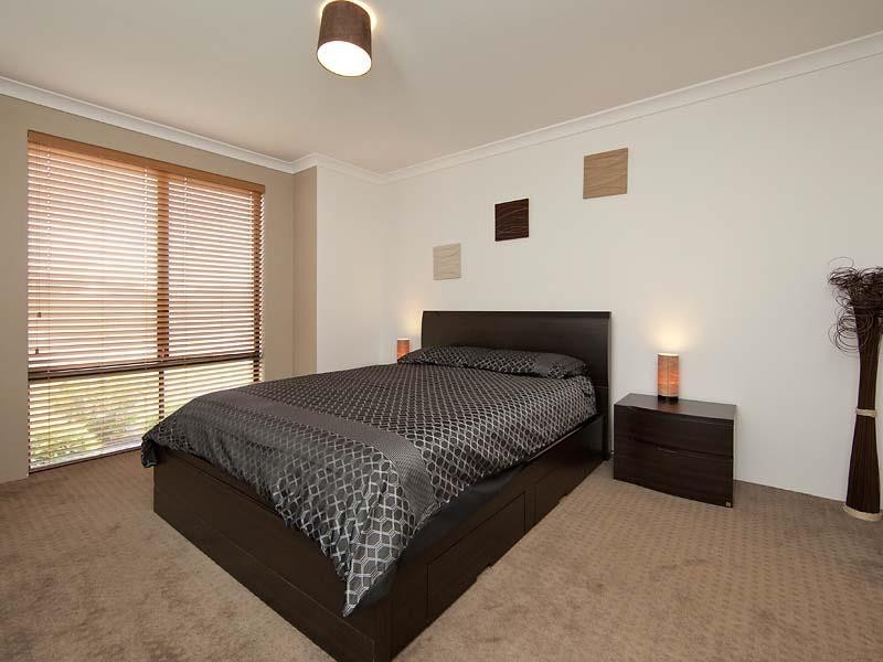 30 Gallinago Corner, Harrisdale WA 6112