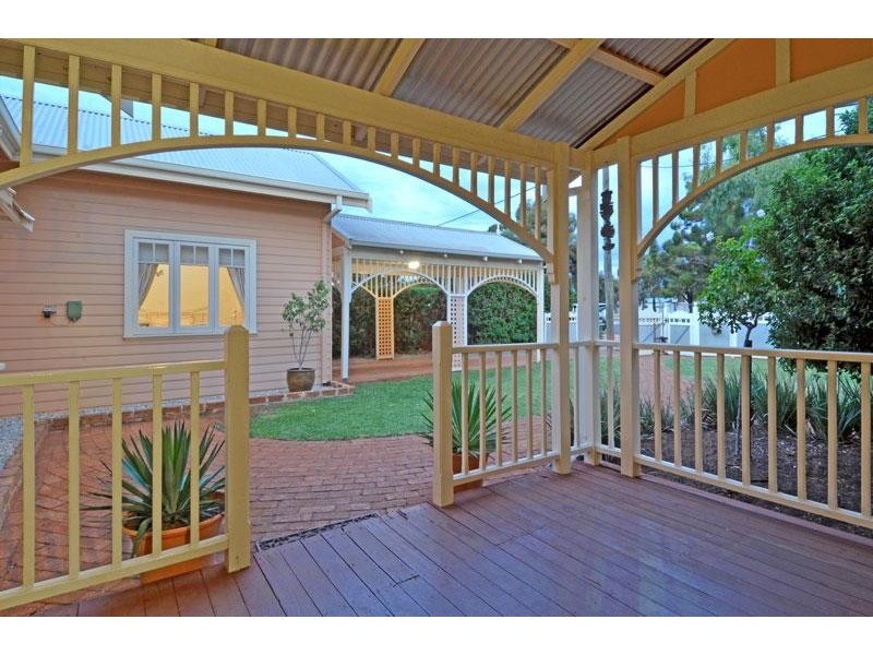 140 Bourke Street, Lamington WA 6430