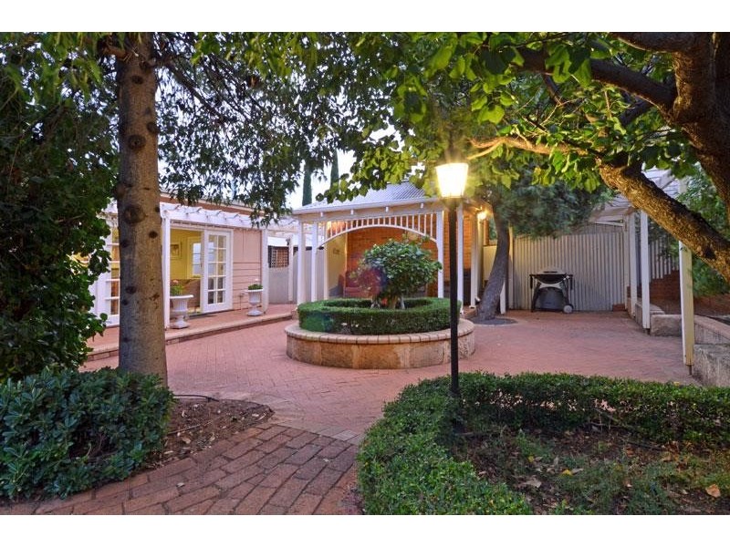 140 Bourke Street, Lamington WA 6430