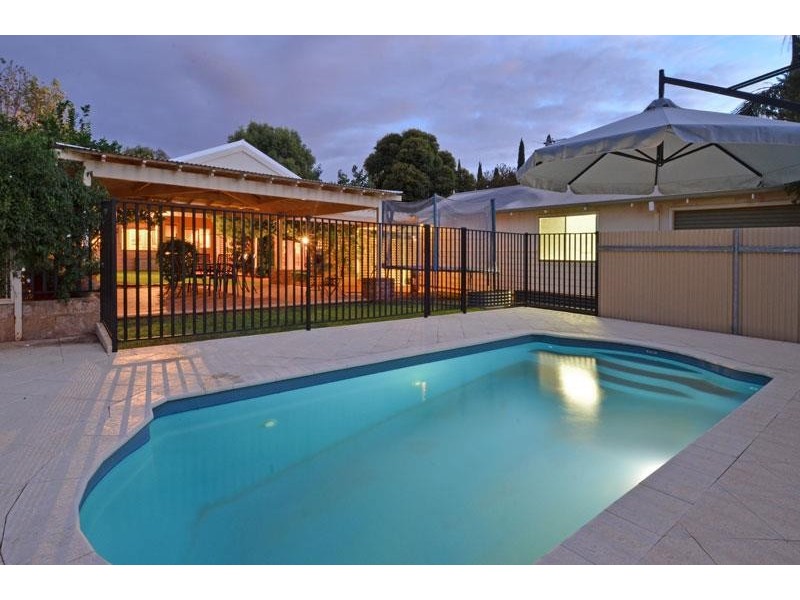 140 Bourke Street, Lamington WA 6430