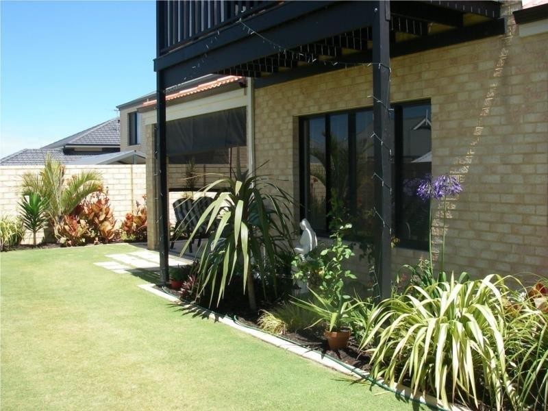 43 Lautoka Rise, Mindarie WA 6030