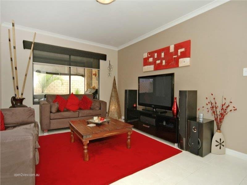 43 Lautoka Rise, Mindarie WA 6030
