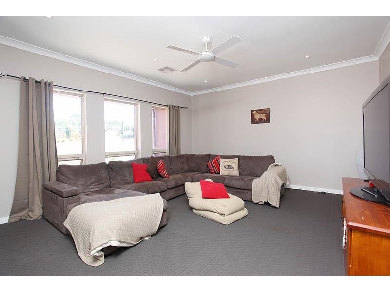 11 Links Court, Mccracken SA 5211