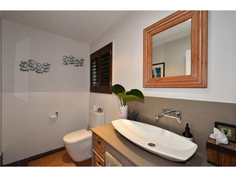 206 Sugars Road, Anstead QLD 4070