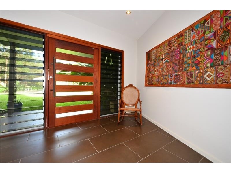 206 Sugars Road, Anstead QLD 4070