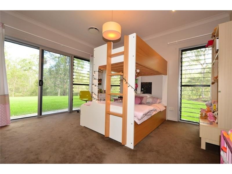 206 Sugars Road, Anstead QLD 4070