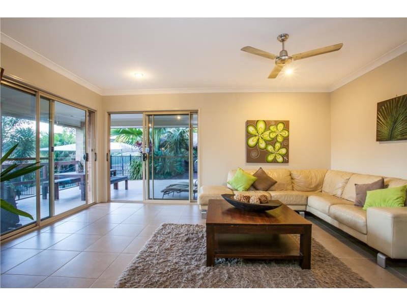 16 Oasis Court, Woombye QLD 4559