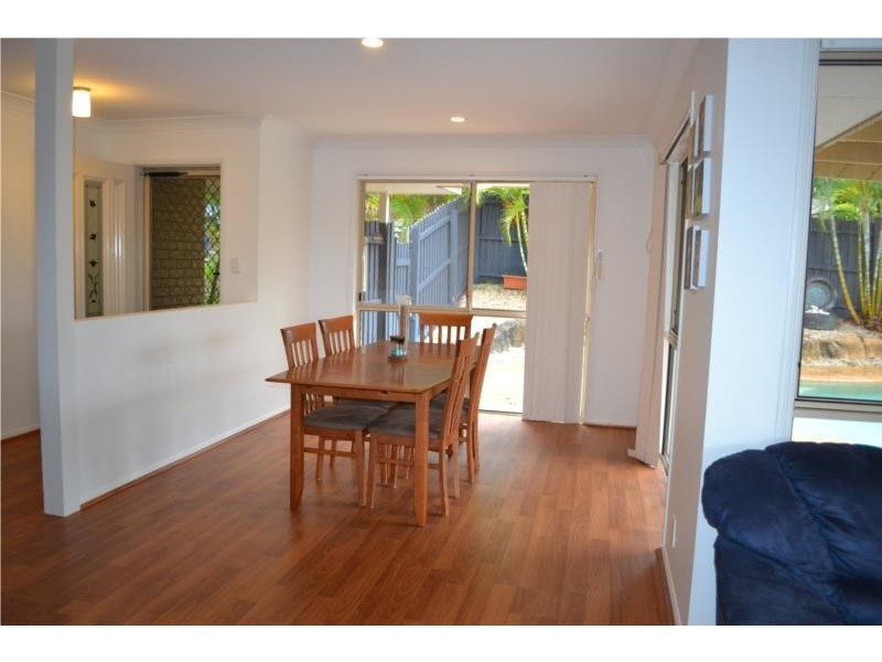 1/12 Burleigh Glen Court, Burleigh Heads QLD 4220