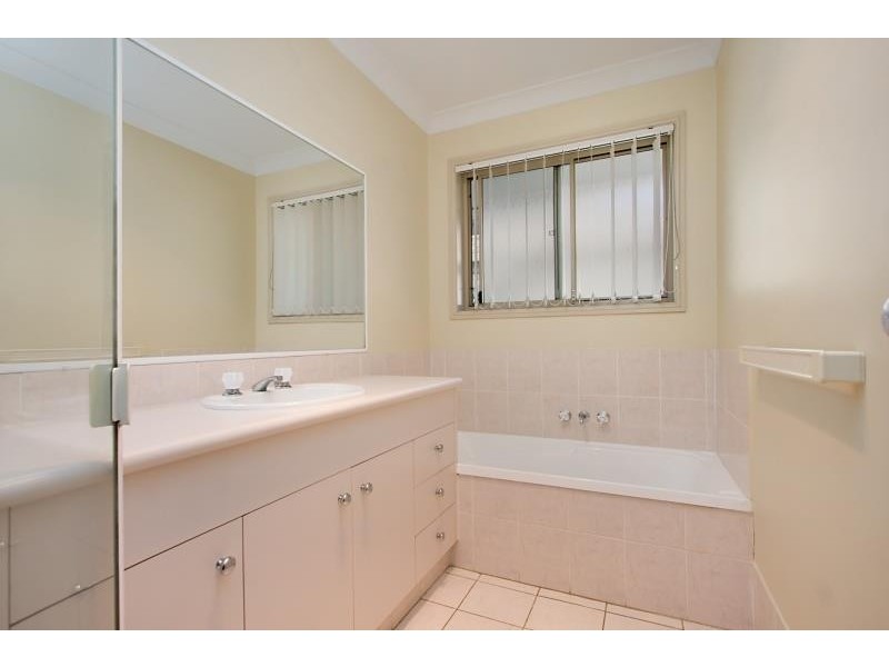 1/12 Burleigh Glen Court, Burleigh Heads QLD 4220