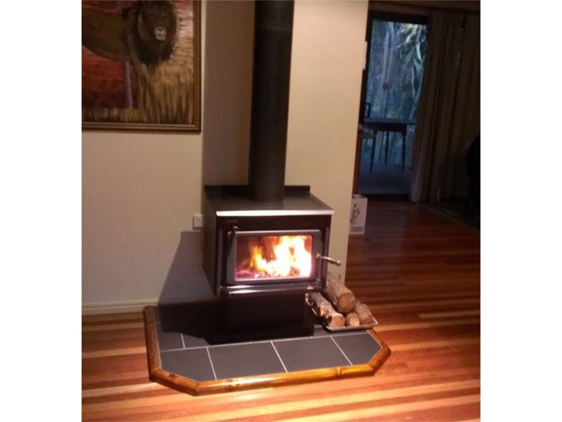 12 Island Close, Pacific Haven QLD 4659