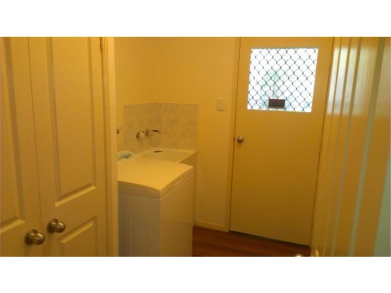 12 Island Close, Pacific Haven QLD 4659