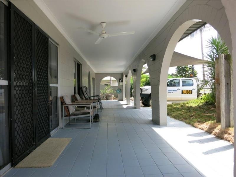 99 Roma Street, Cardwell QLD 4849