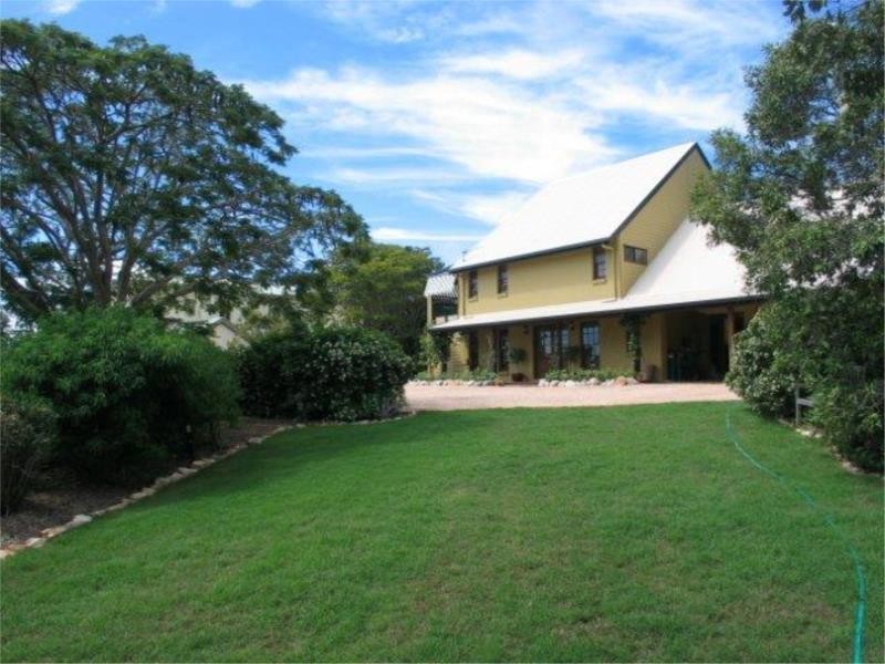4 Balmoral Court, Urraween QLD 4655
