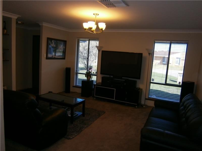 4 Jib Place, Ballajura WA 6066