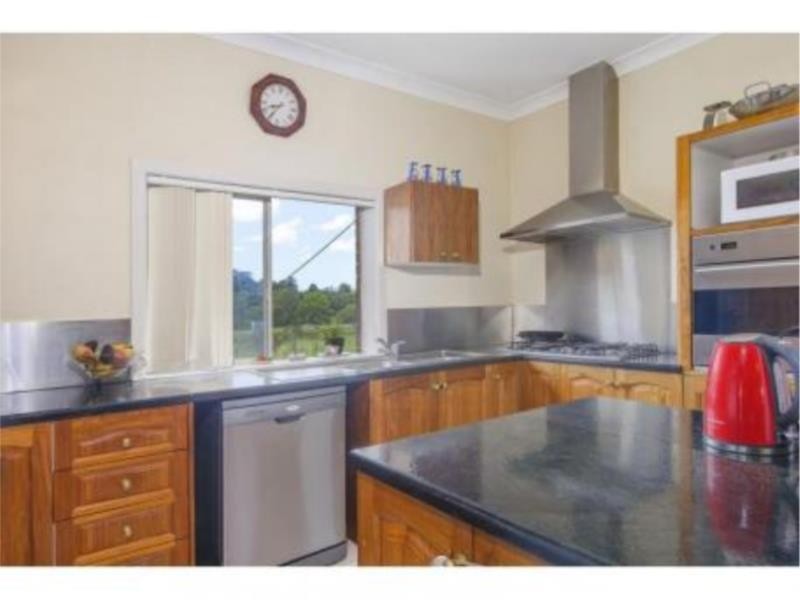 106 Foley Road, Woombye QLD 4559
