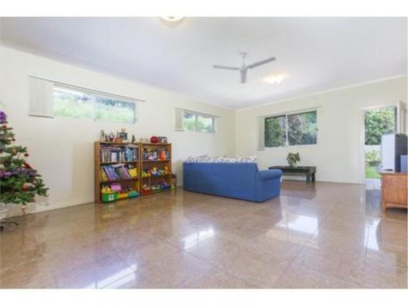 106 Foley Road, Woombye QLD 4559