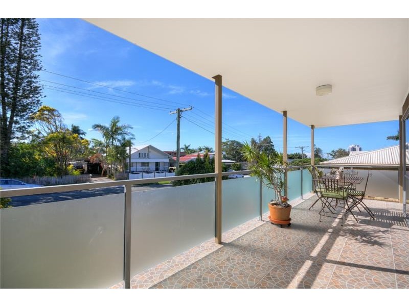 24 First Avenue, Labrador QLD 4215