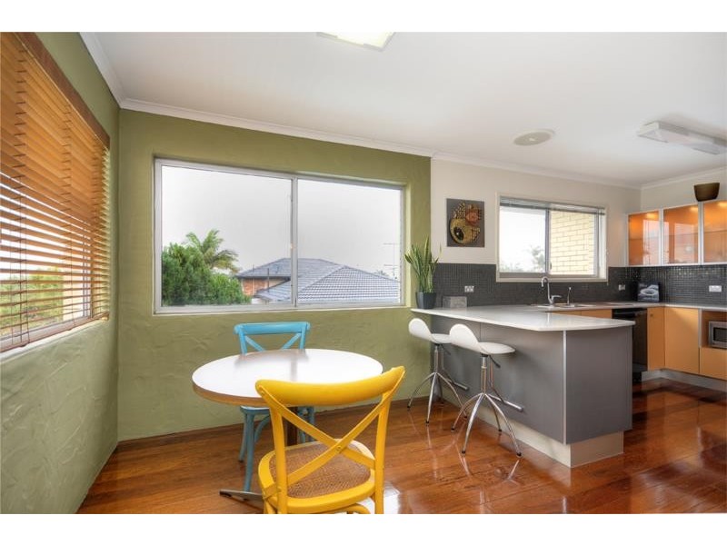 24 First Avenue, Labrador QLD 4215