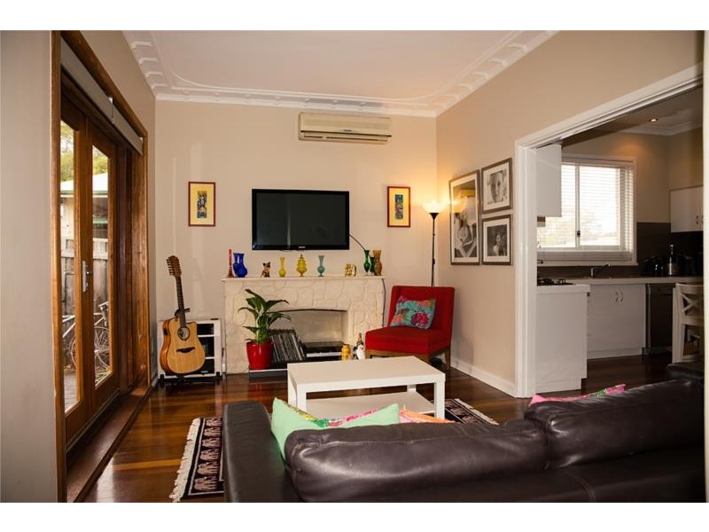 55 Coleman Crescent, Melville WA 6156