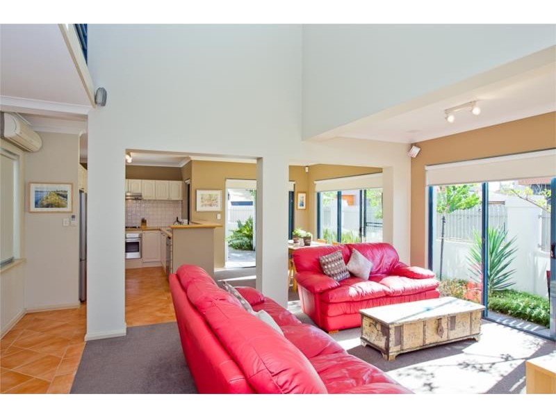 9 The Anchorage, Maylands WA 6051