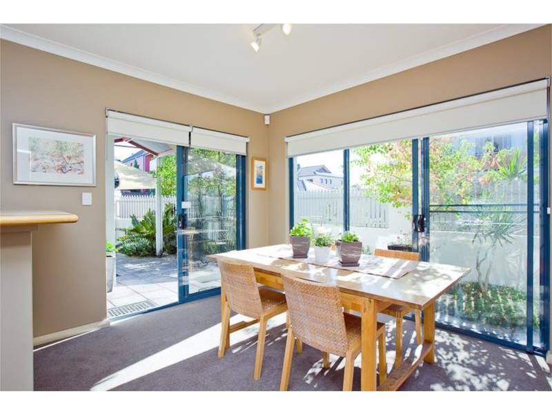 9 The Anchorage, Maylands WA 6051
