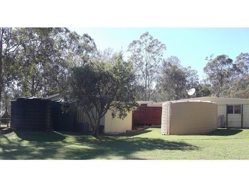 69 Pine Crescent, Esk QLD 4312