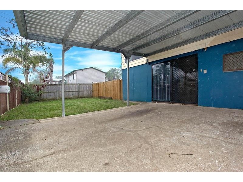 16 Dellamere Court, Eagleby QLD 4207
