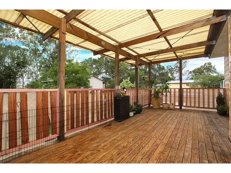 16 Dellamere Court, Eagleby QLD 4207