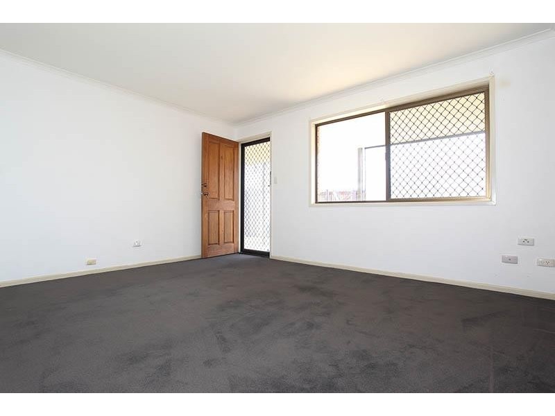 4/232 Redbank Plains Road, Bellbird Park QLD 4300