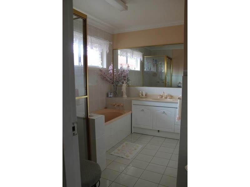 13 Toolona Avenue, Banora Point NSW 2486