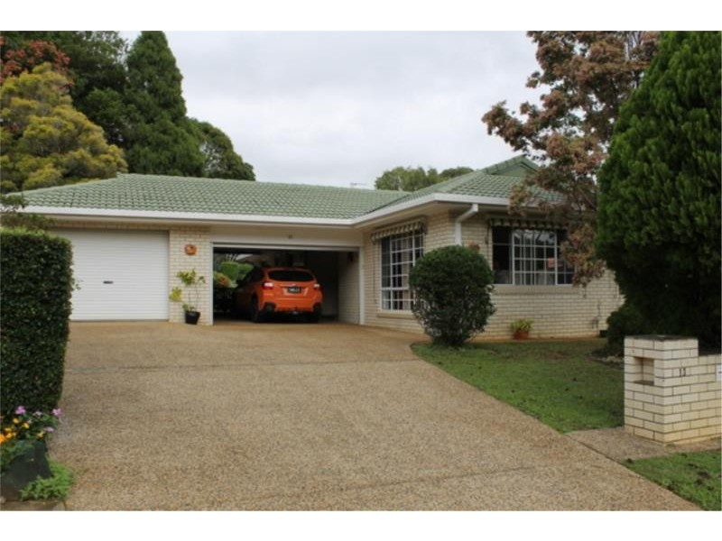 13 Toolona Avenue, Banora Point NSW 2486